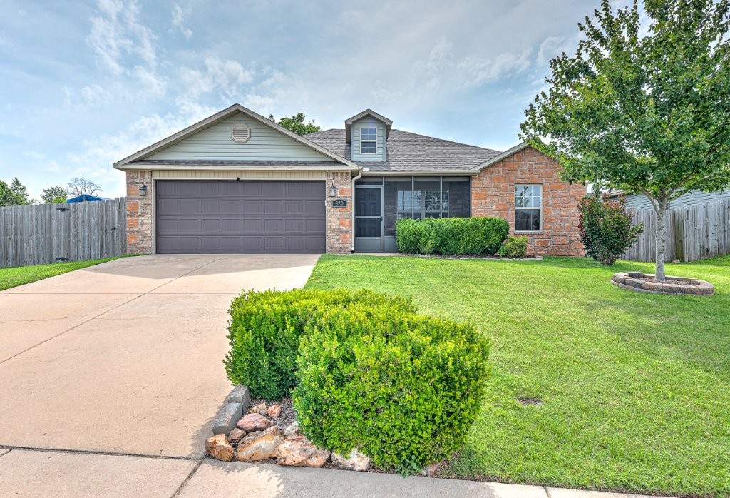 Cute as a button and loaded with extras! This immaculate 3 bed/2 bath home with split floorplan is a cook’s dream with a new INDUCTION range with Wi-Fi features! Sip your coffee on the 12’ x 4’ screened front porch. Dine in the eat-in kitchen or outside on the covered 12’ x 10’ patio while enjoying the landscaped backyard w/walkway and multiple trees. This home boasts a new roof in 2021, separate laundry room, vaulted living room ceiling w/ceiling fan, storm doors, and primary suite w/tray ceiling, ceiling fan, tiled tub/shower surround, double vanity, and walk-in closet. The washer, dryer, refrigerator, TV in the living room, Ring doorbell, and driveway camera convey!