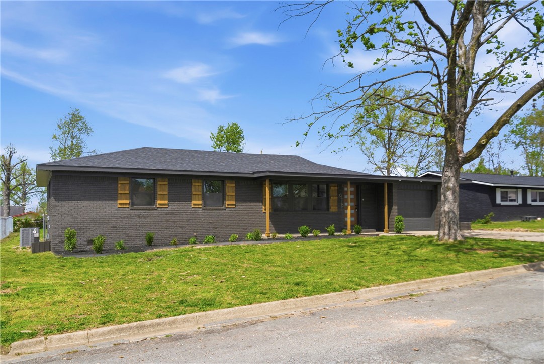 Oakcrest Add Rogers - Residential