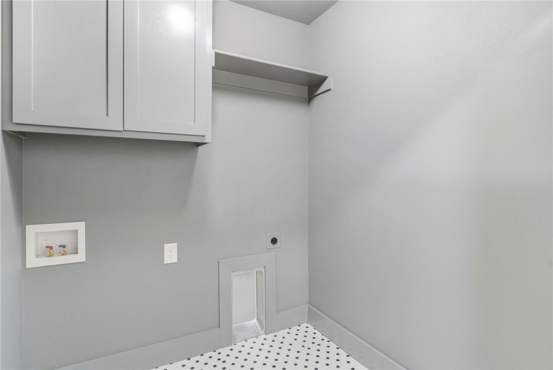 Oakcrest Add Rogers - Residential