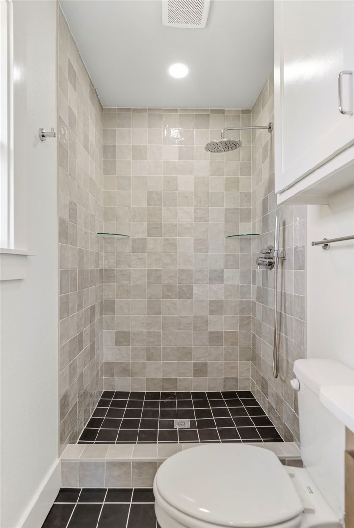 Oakcrest Add Rogers - Residential