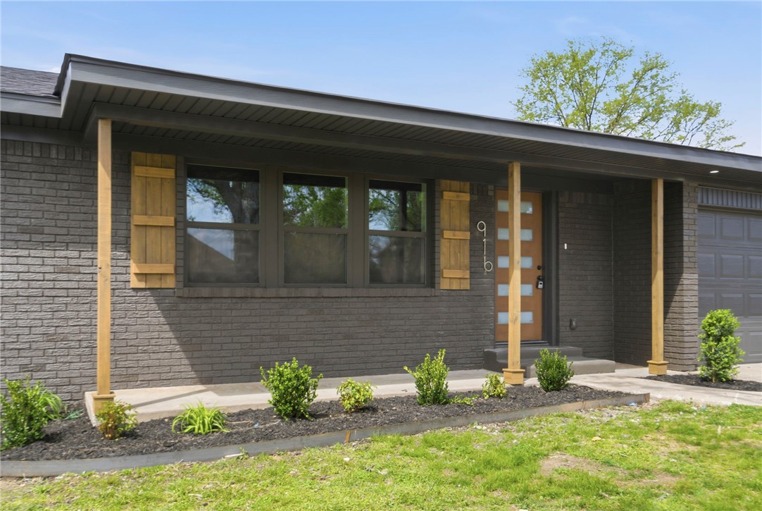 Oakcrest Add Rogers - Residential