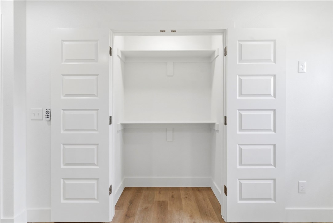 Oakcrest Add Rogers - Residential