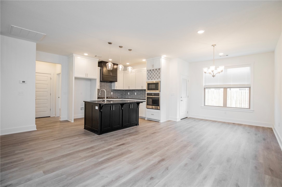 WALNUT GROVE SUB PH 1-BENTONVILLE - Residential