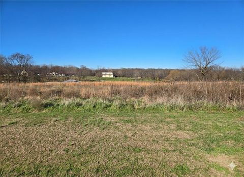 Photo of 1199 NW Oak Street, Gentry, AR 72734 (MLS # 1334040)