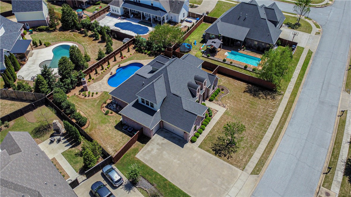 Silo Falls Add Rogers - Residential