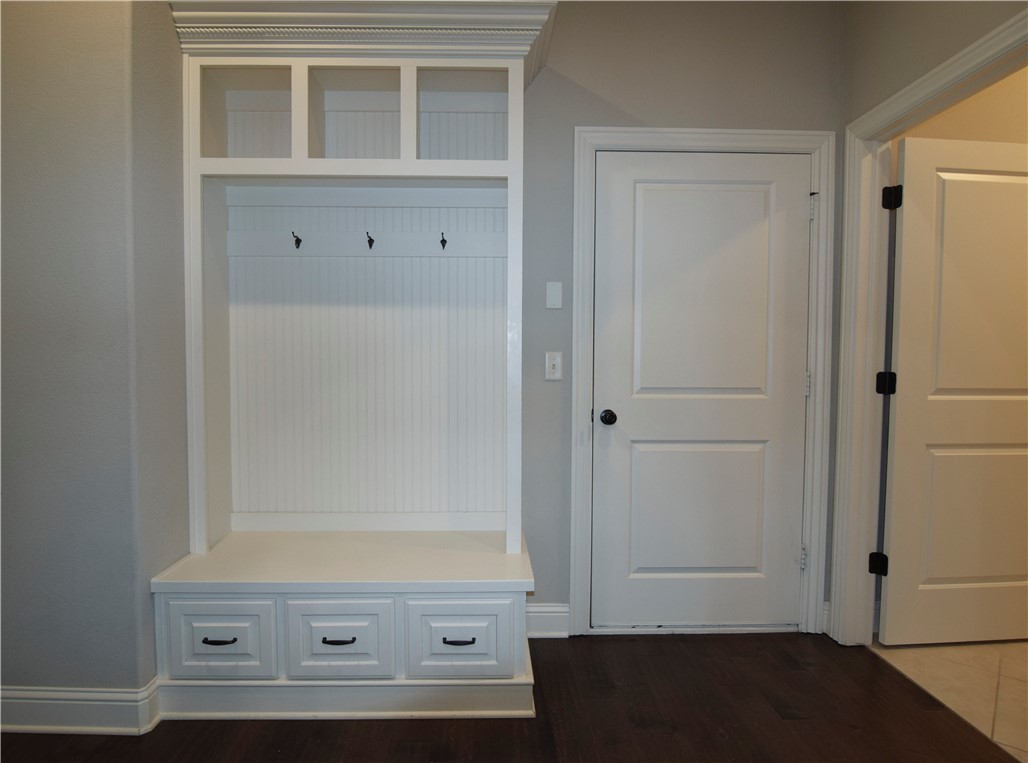 Silo Falls Add Rogers - Residential