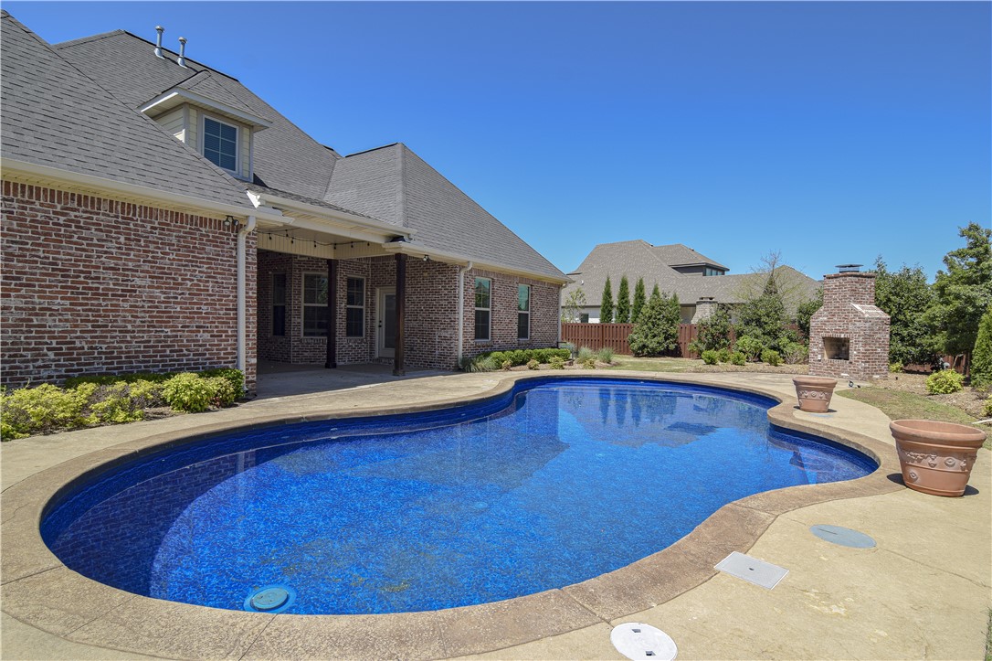 Silo Falls Add Rogers - Residential