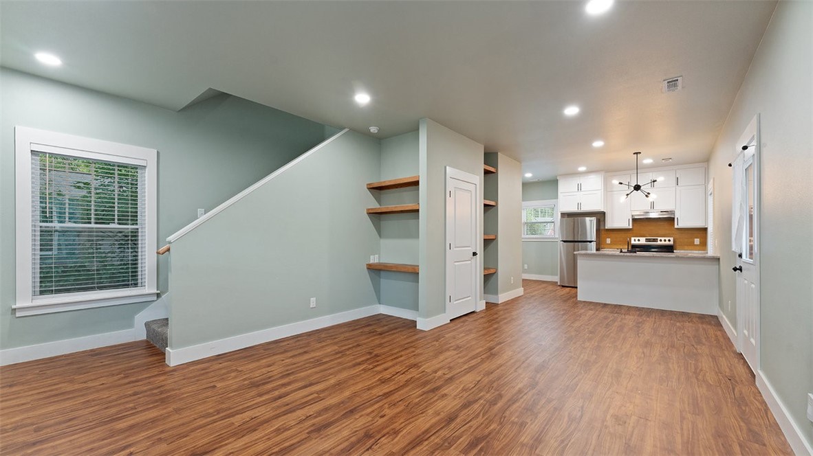 Jennings Add - Residential Lease