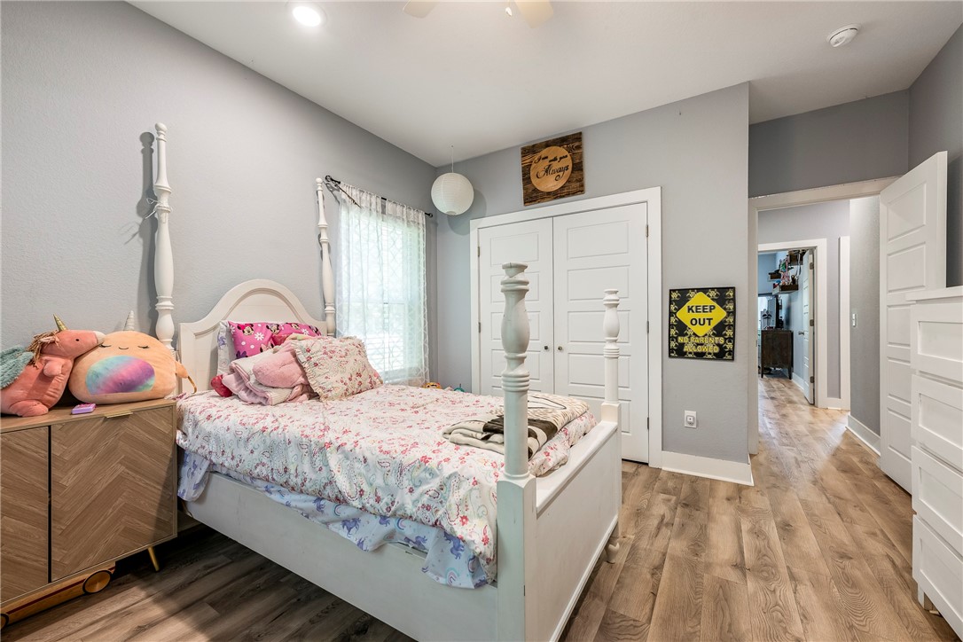 Elkins Outlots - Residential