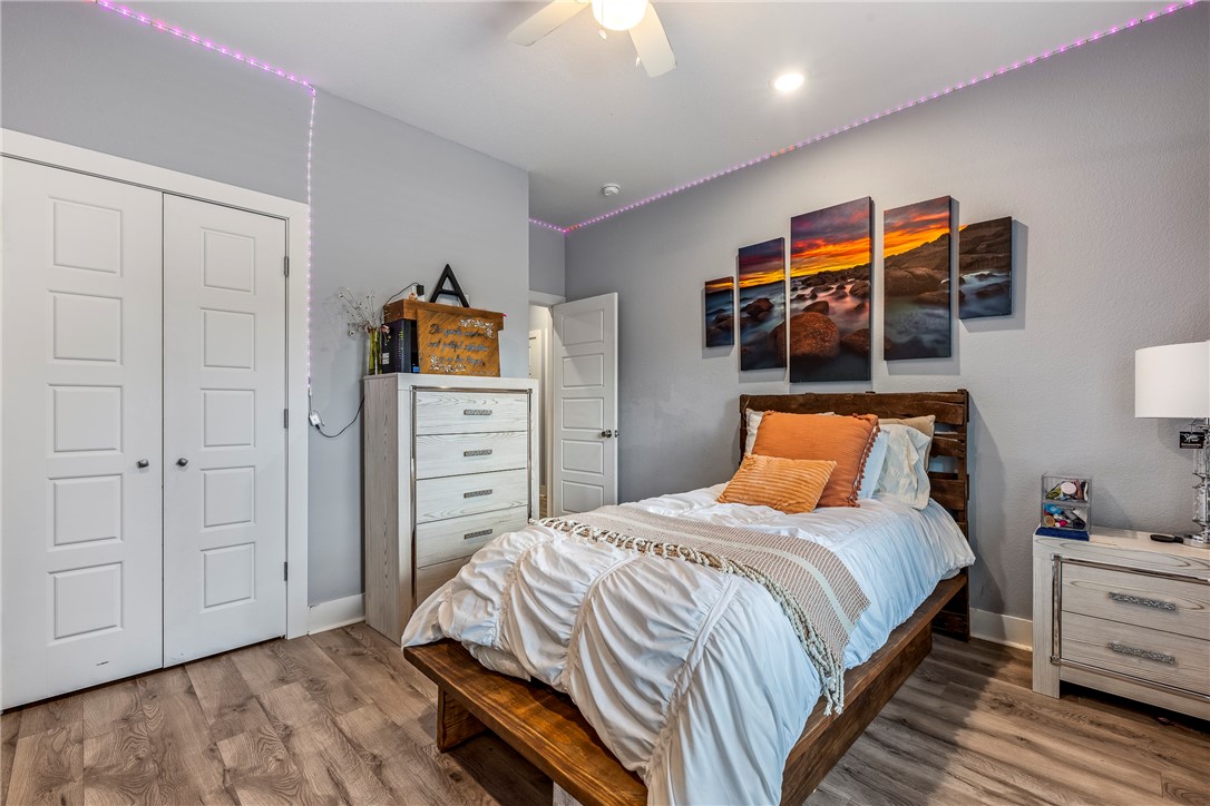 Elkins Outlots - Residential