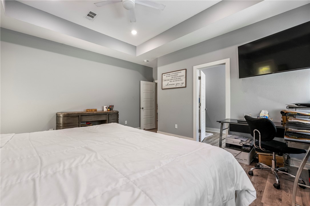 Elkins Outlots - Residential