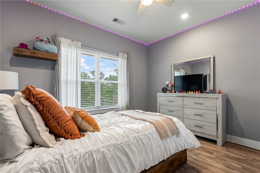 Elkins Outlots - Residential