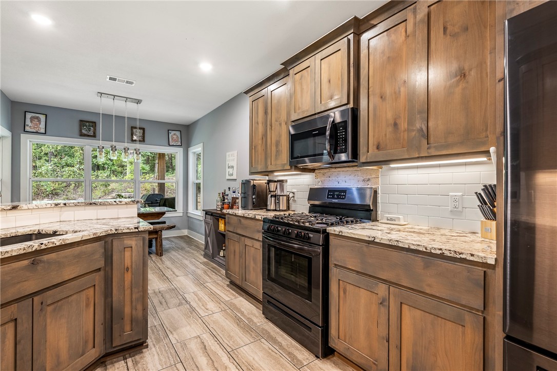 Elkins Outlots - Residential