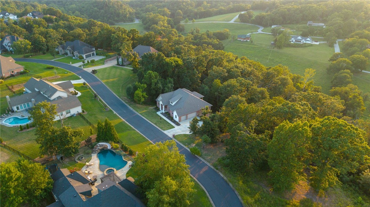 Bluffs Sub, The Bentonville - Residential
