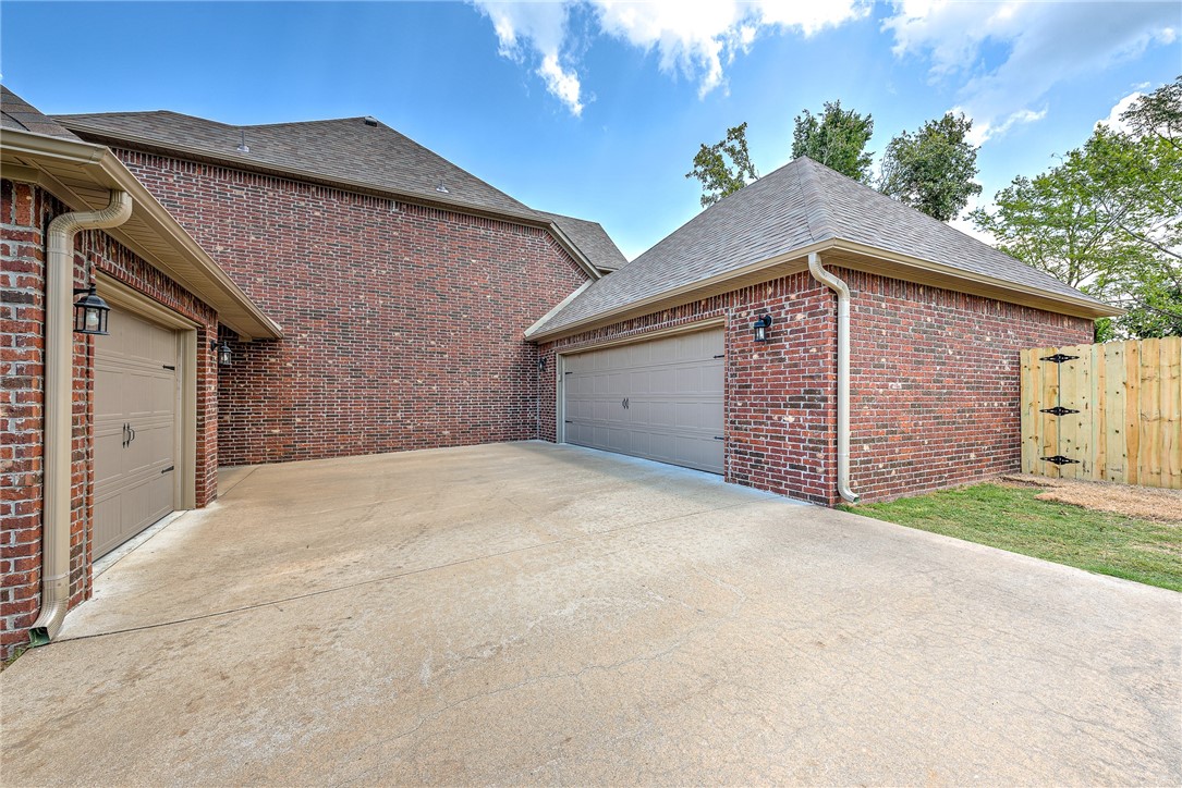 Oaklawn Hills - Residential