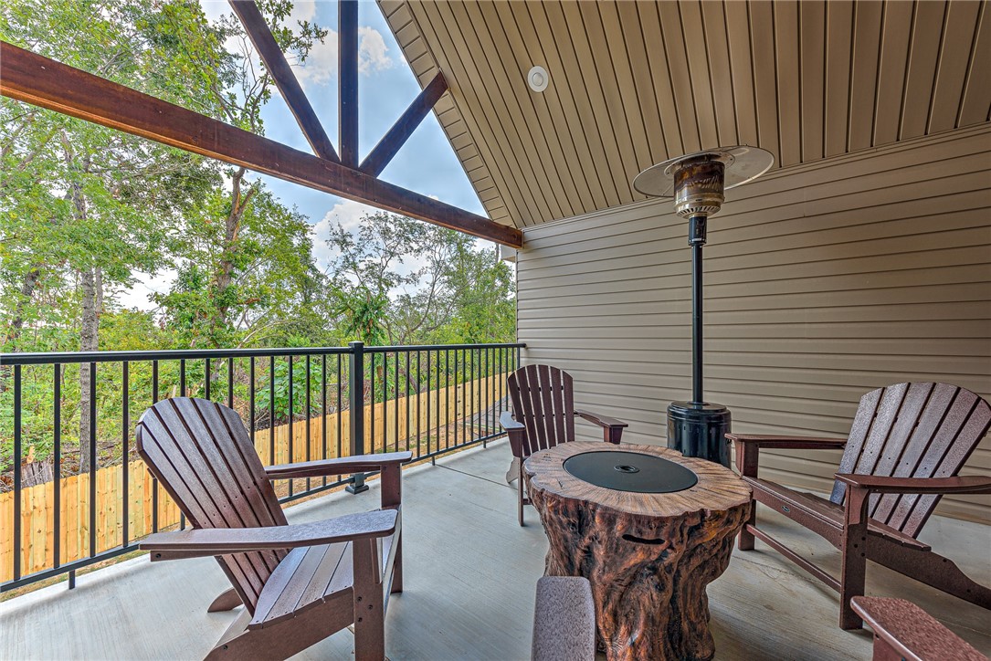 Oaklawn Hills - Residential