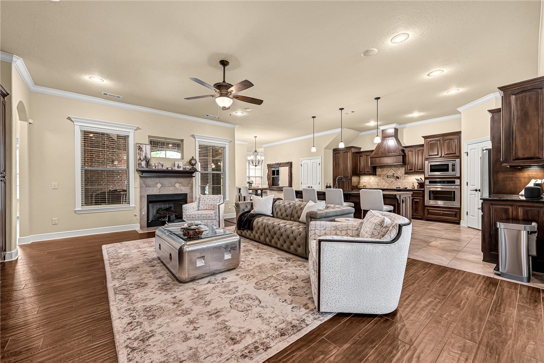 Oaklawn Hills - Residential