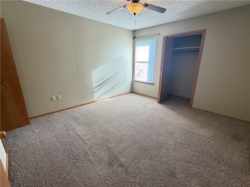 Couchs - Residential Lease