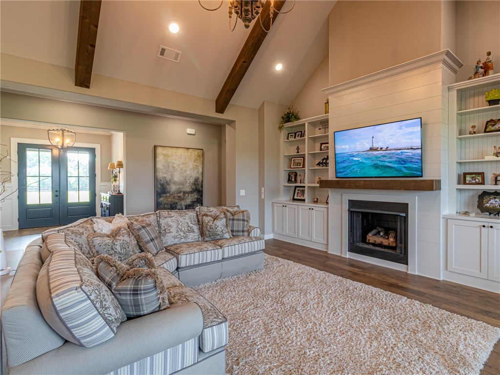 OSAGE RIDGE ESTATES - Residential