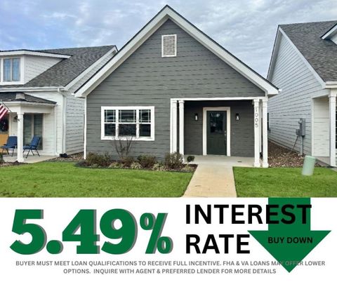 Photo of 1005 NE Heights Lane, Bentonville, AR 72712 (MLS # 1329781)