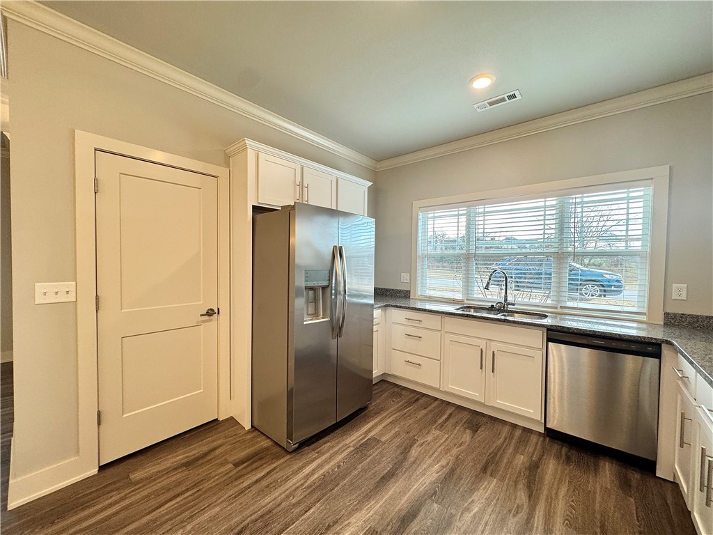 Hawthorne Heights - Residential