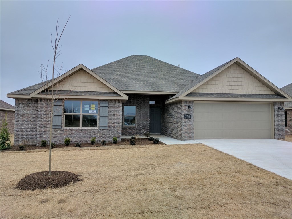 Quality New Construction 4 Bedroom 2 Bath Home built by Riggins In Legendary S/D. Great location with easy access to I-49. Includes crown molding, granite counter tops, stainless steel appliances, low E-windows,energy efficiency package, Sod & Landscape Pkg. Limited 1 YEAR Builders Warranty. Located near Shaw Elementary.