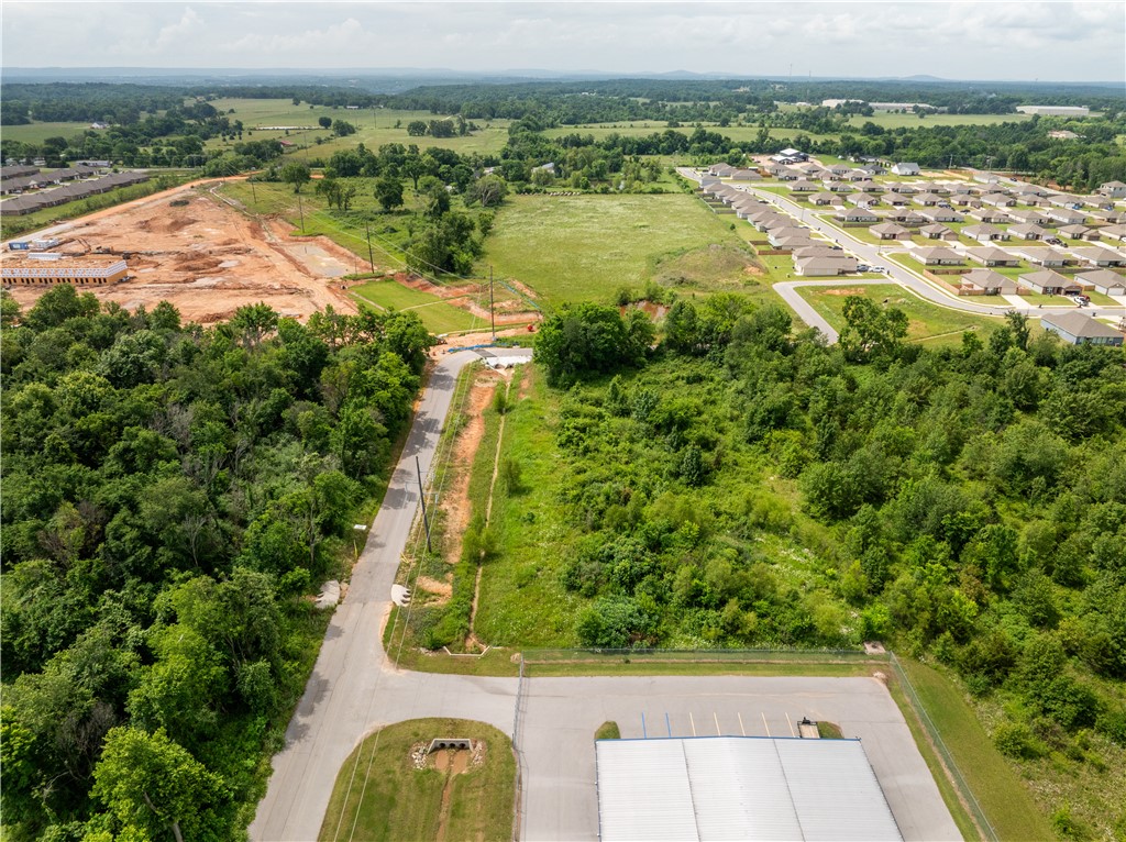 Music Groups Add Siloam Spgs - Land