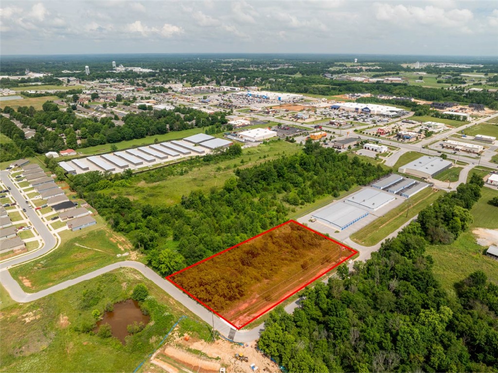 Music Groups Add Siloam Spgs - Land