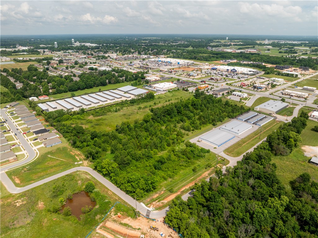 Music Groups Add Siloam Spgs - Land