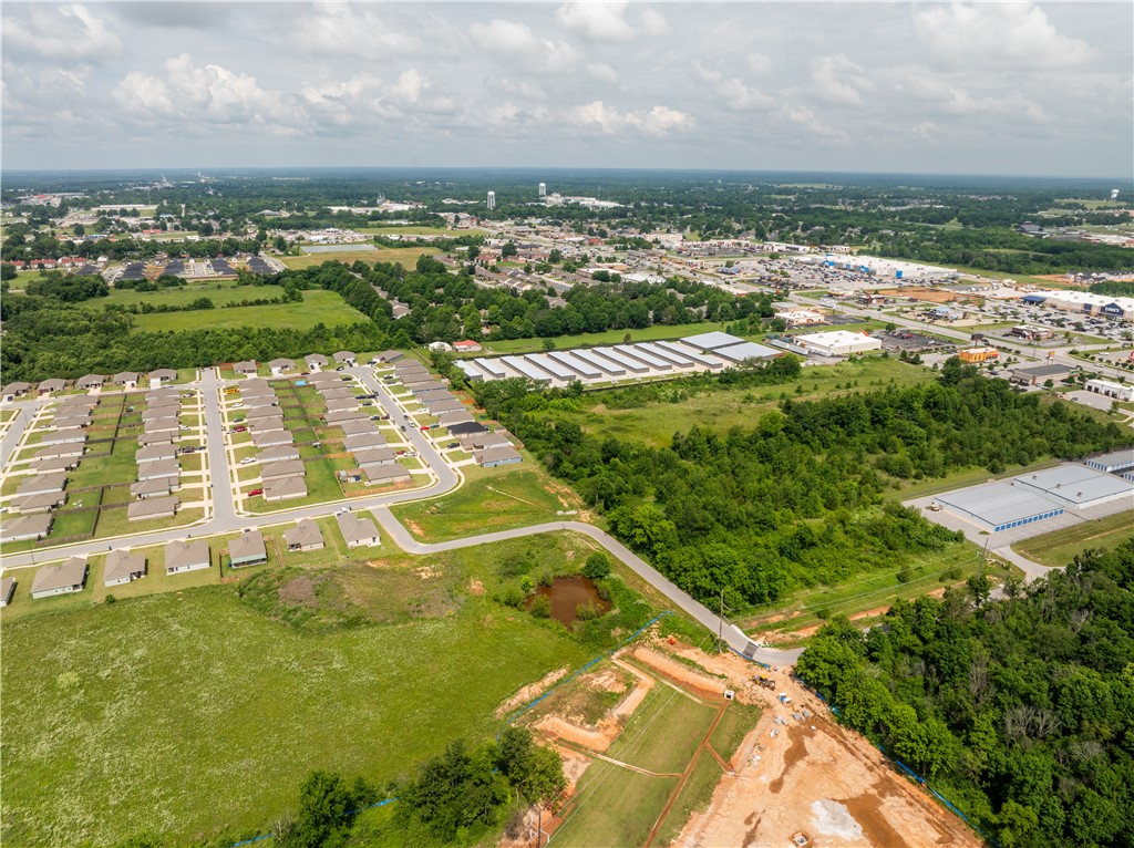 Music Groups Add Siloam Spgs - Land