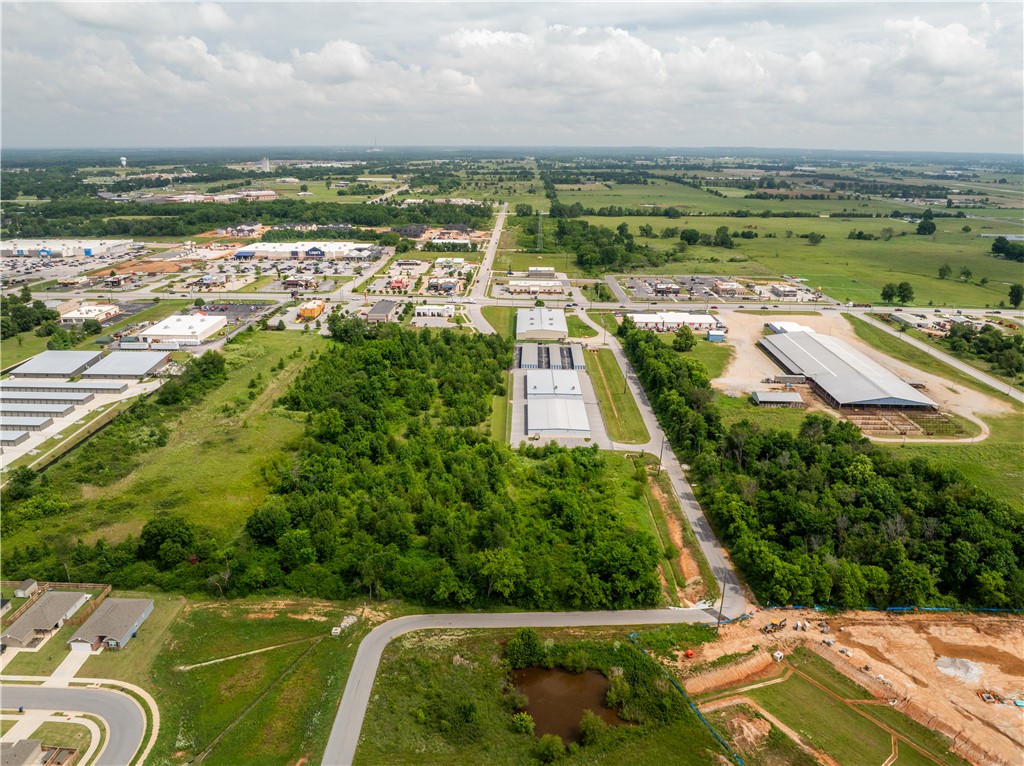 Music Groups Add Siloam Spgs - Land
