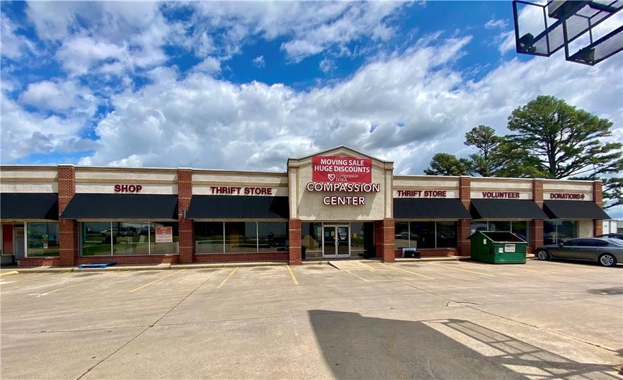 Long established and successful NWA retail location that is rarely vacant is now available for purchase! This 21,840 SF retail building features approximately 15,840 SF of retail showroom, 6000 SF of warehouse, 2 ADA bathrooms, break room with kitchenette, loading dock for 18 wheeler delivery, and some office space. Please contact listing agent for an appointment and do not disturb current tenant.