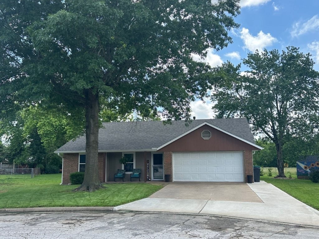 Remodeled 3 bedroom, 2 bath home. Inside and outside all remodeled!! LVP flooring throughout home. New cabinets, all new paint, new roof Nov 2022, new HVAC June 2023. Home backs up to Regional Sports Connector trail in the backyard!