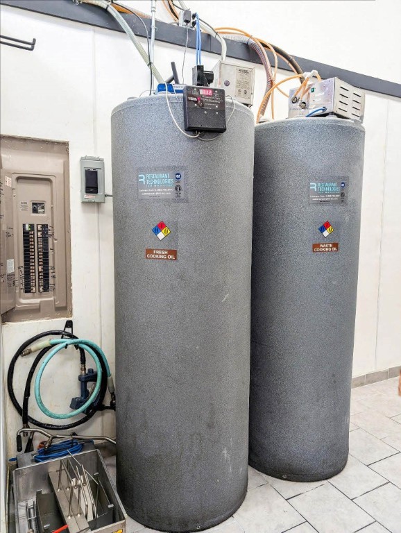 Riley & Armstrong - Commercial Lease