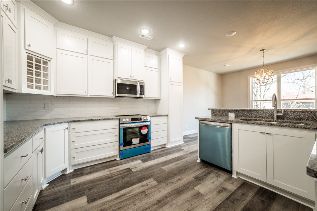 Sand Springs - Residential