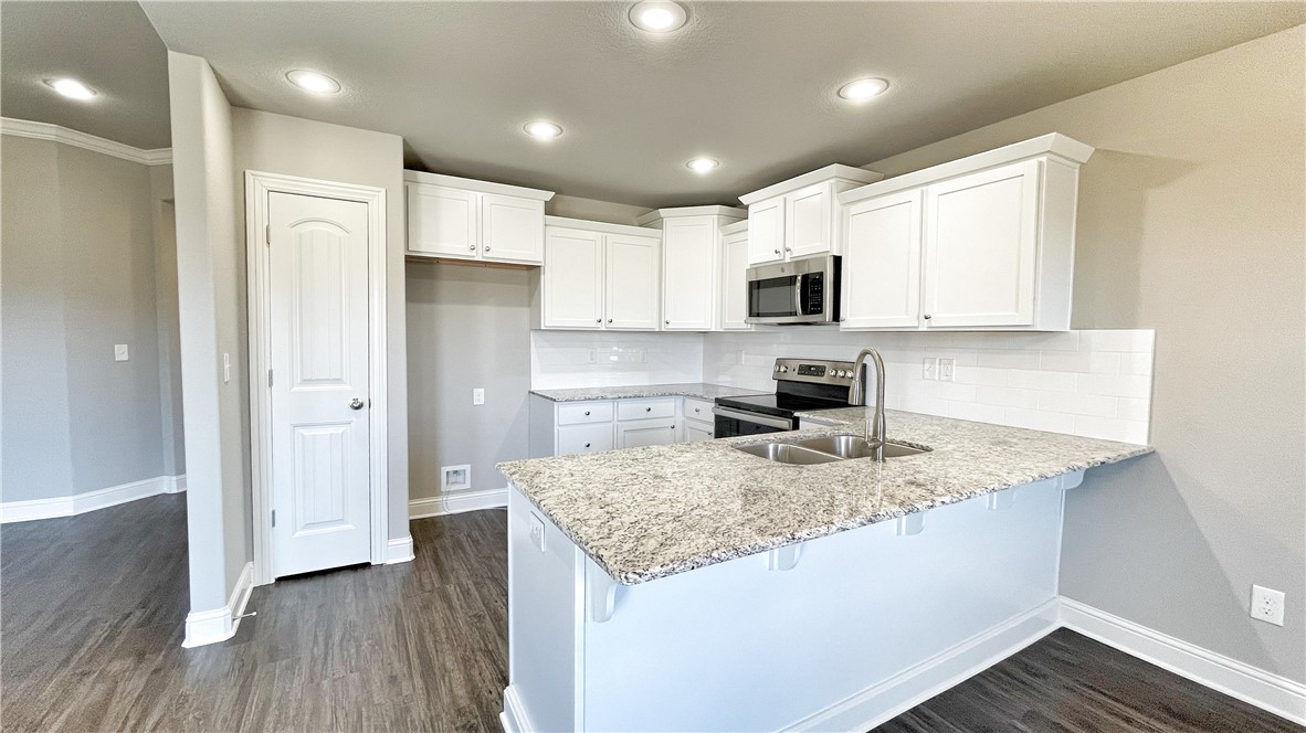 Belle Meade Sub Ph 4 - Residential Lease