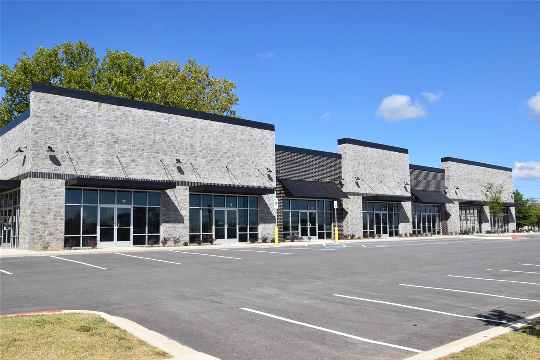Admiral Add - Commercial Lease