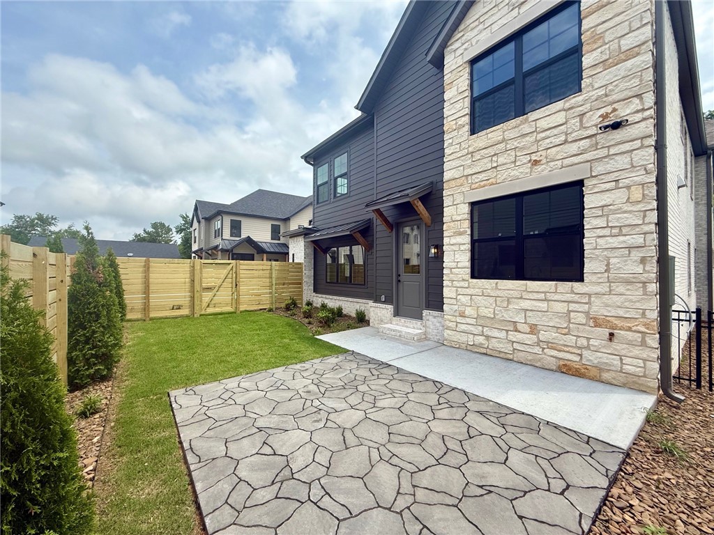 The Enclave - Braithwaite Park Add - Residential
