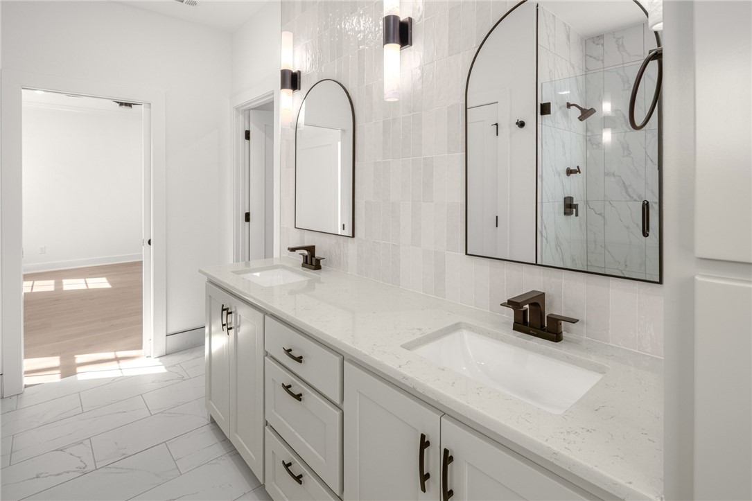 The Enclave - Braithwaite Park Add - Residential