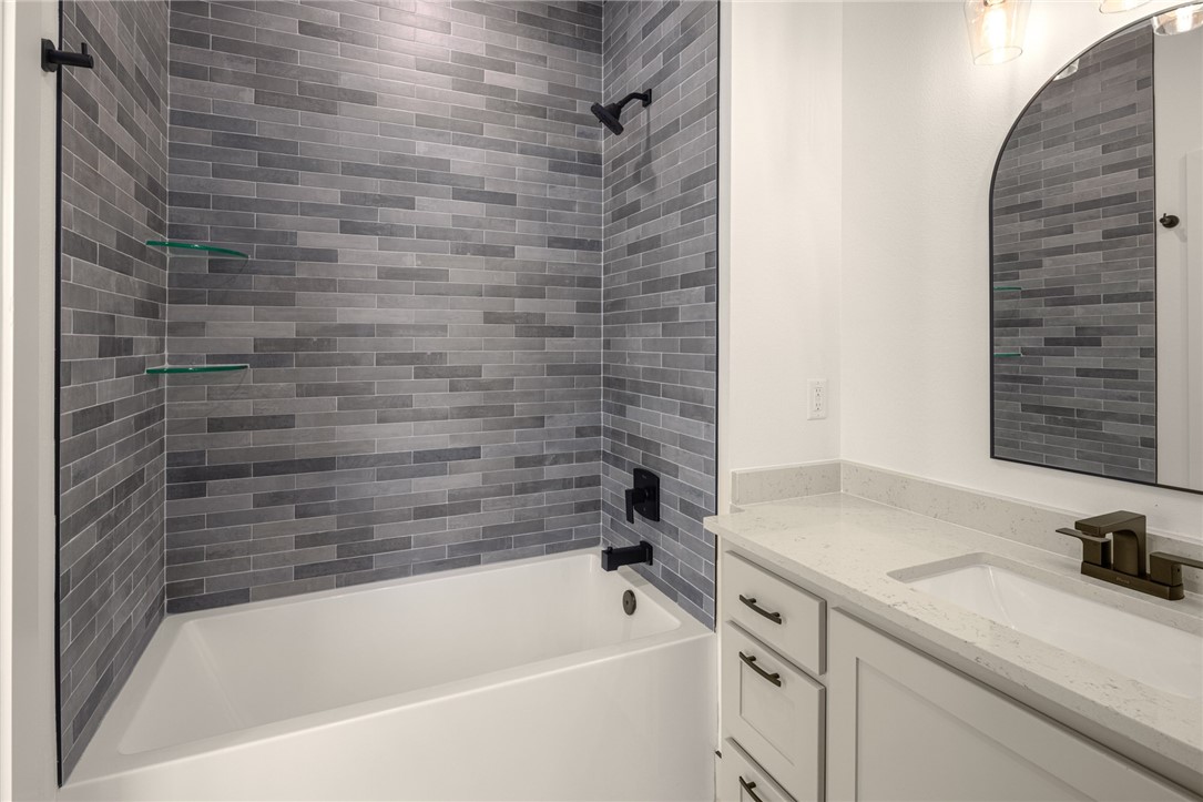The Enclave - Braithwaite Park Add - Residential