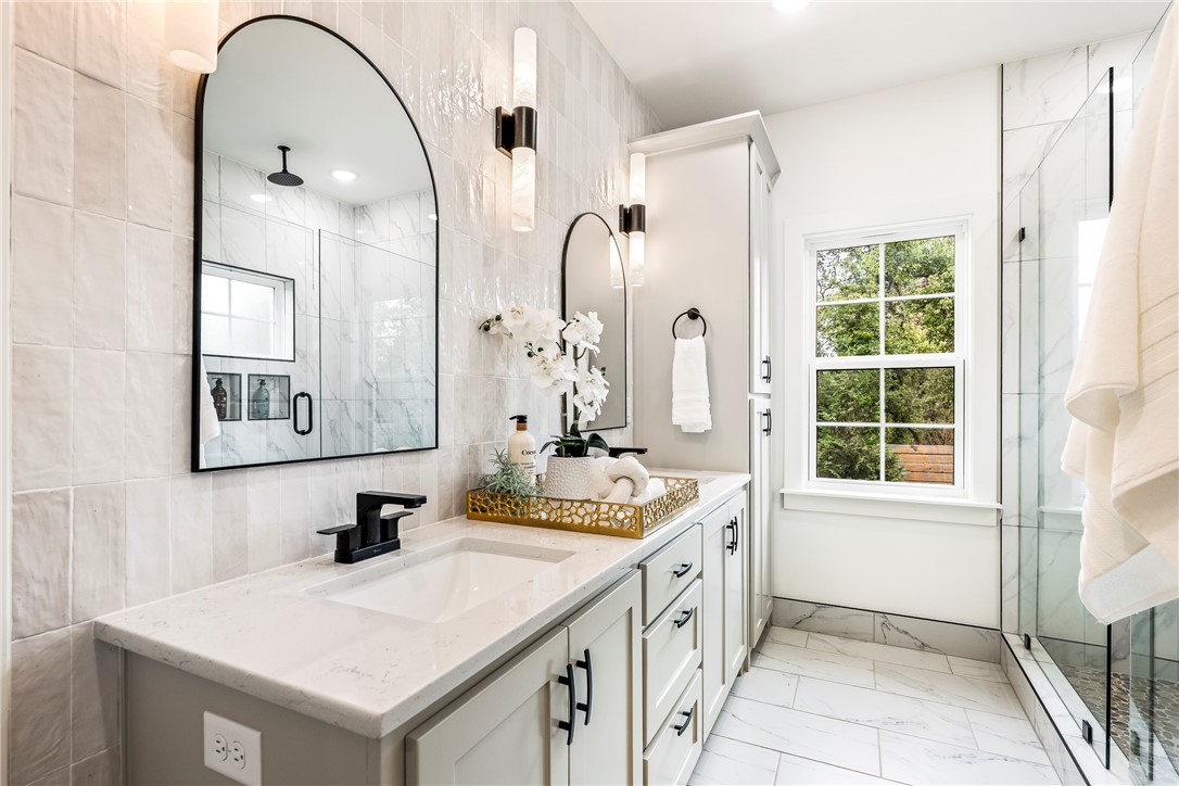 The Enclave - Braithwaite Park Add - Residential