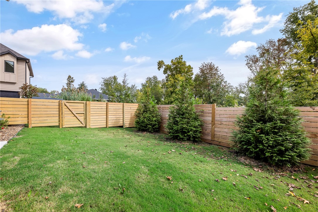 The Enclave - Braithwaite Park Add - Residential