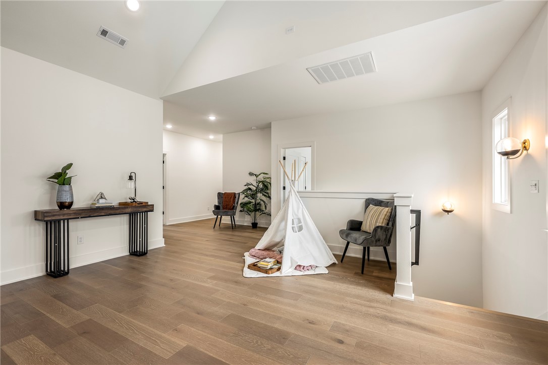 The Enclave - Braithwaite Park Add - Residential