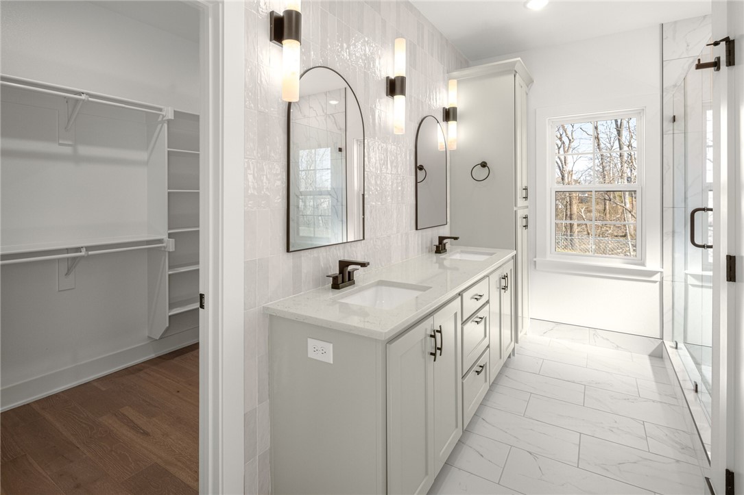 The Enclave - Braithwaite Park Add - Residential
