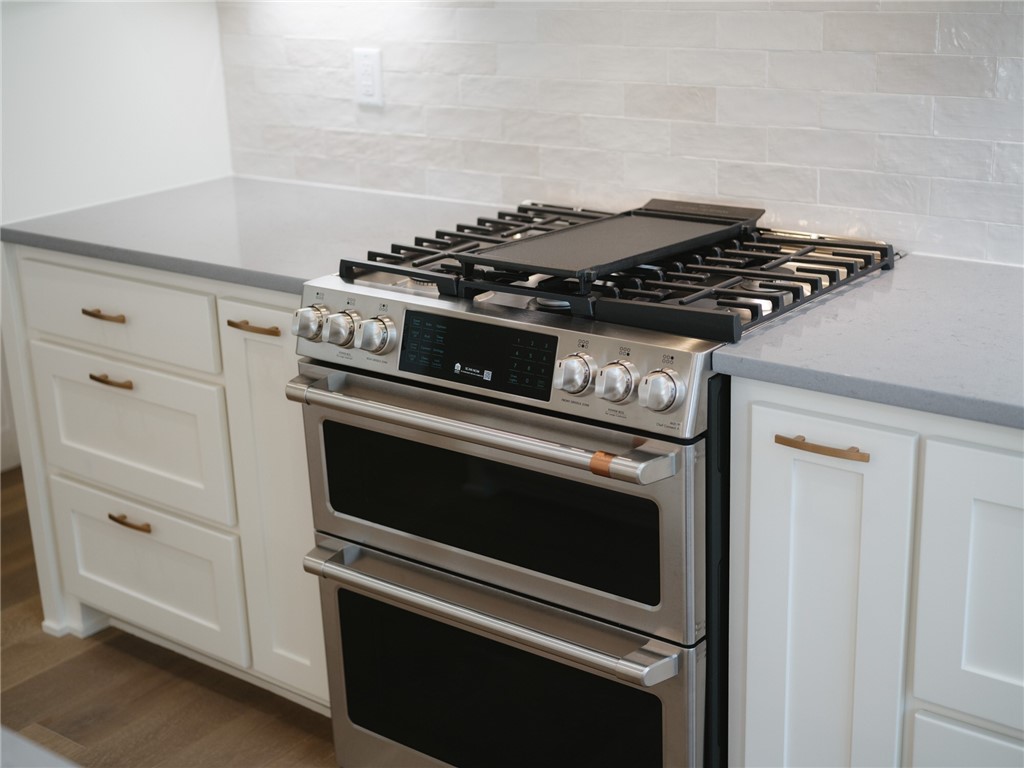 The Enclave - Braithwaite Park Add - Residential