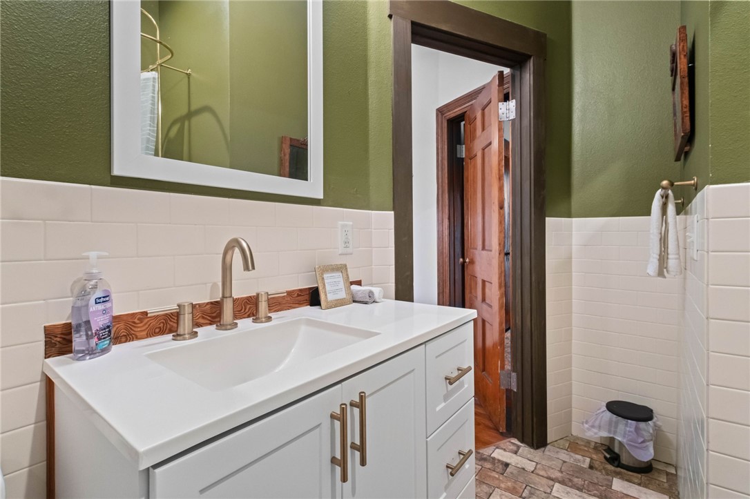 Monte NE Original Rurban - Residential Lease