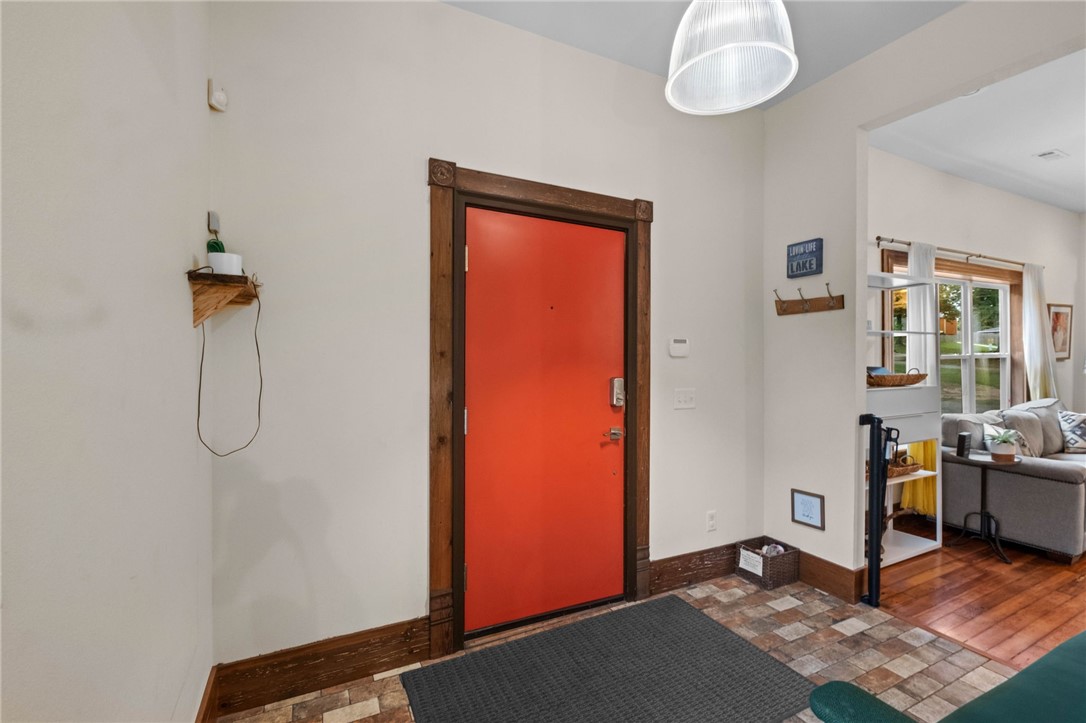 Monte NE Original Rurban - Residential Lease