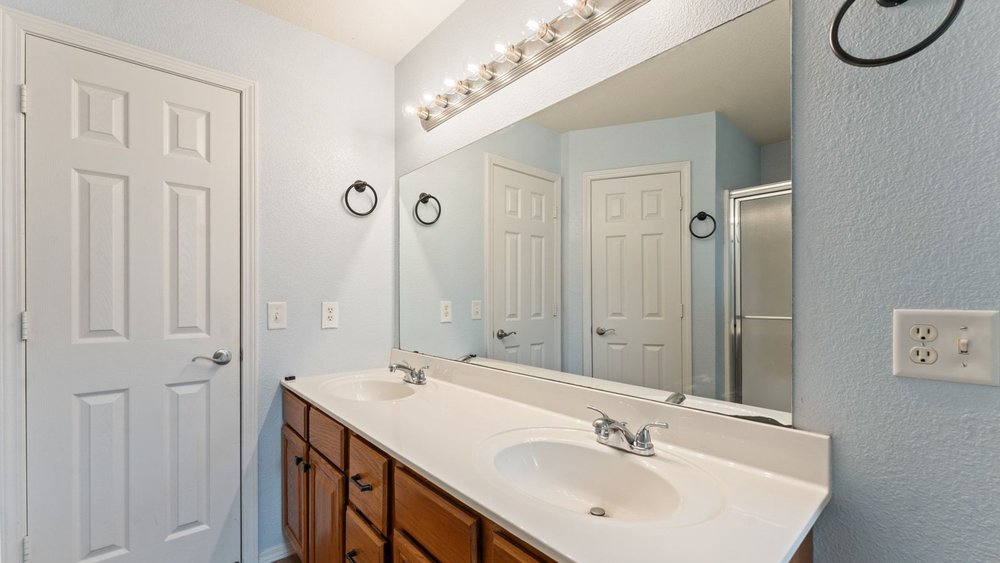Centerpoint Sub Ph 7 Centerton - Residential Lease