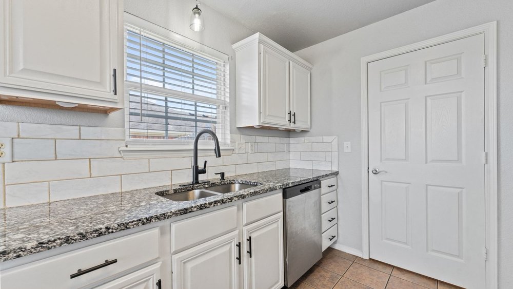 Centerpoint Sub Ph 7 Centerton - Residential Lease