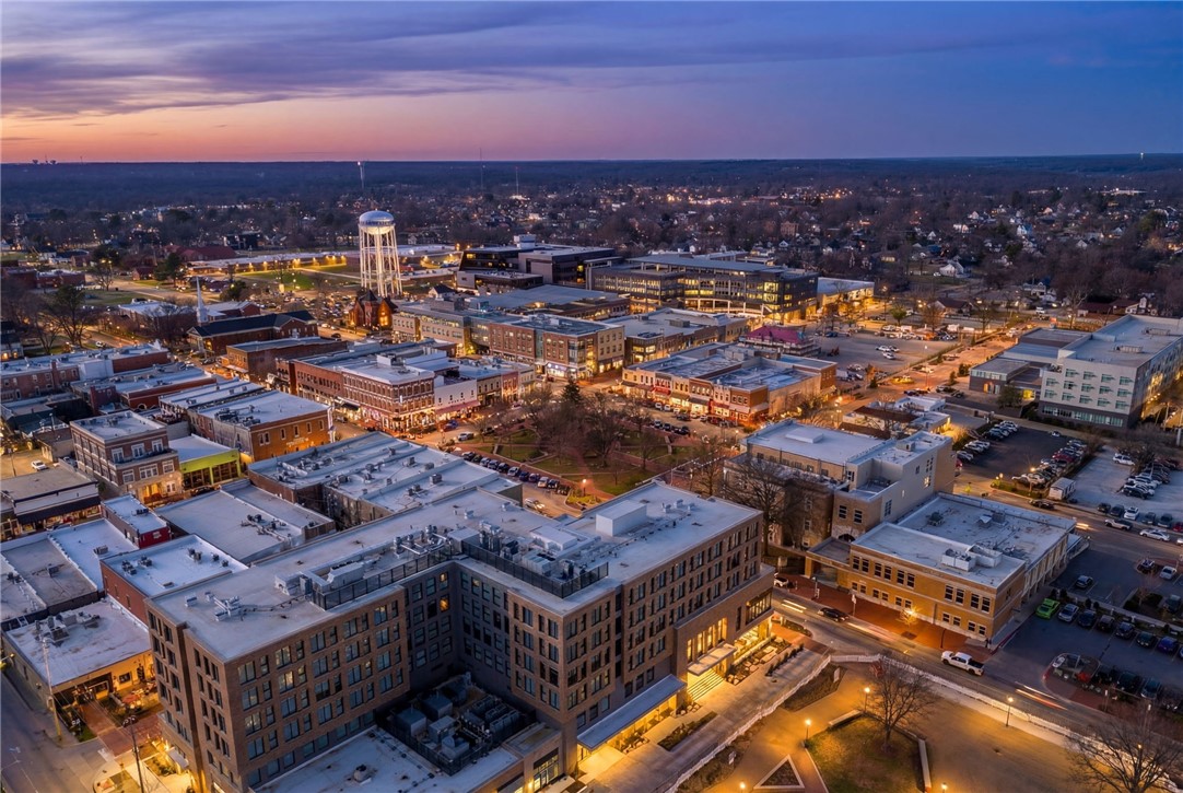 RAILROAD ADD-BENTONVILLE - Residential